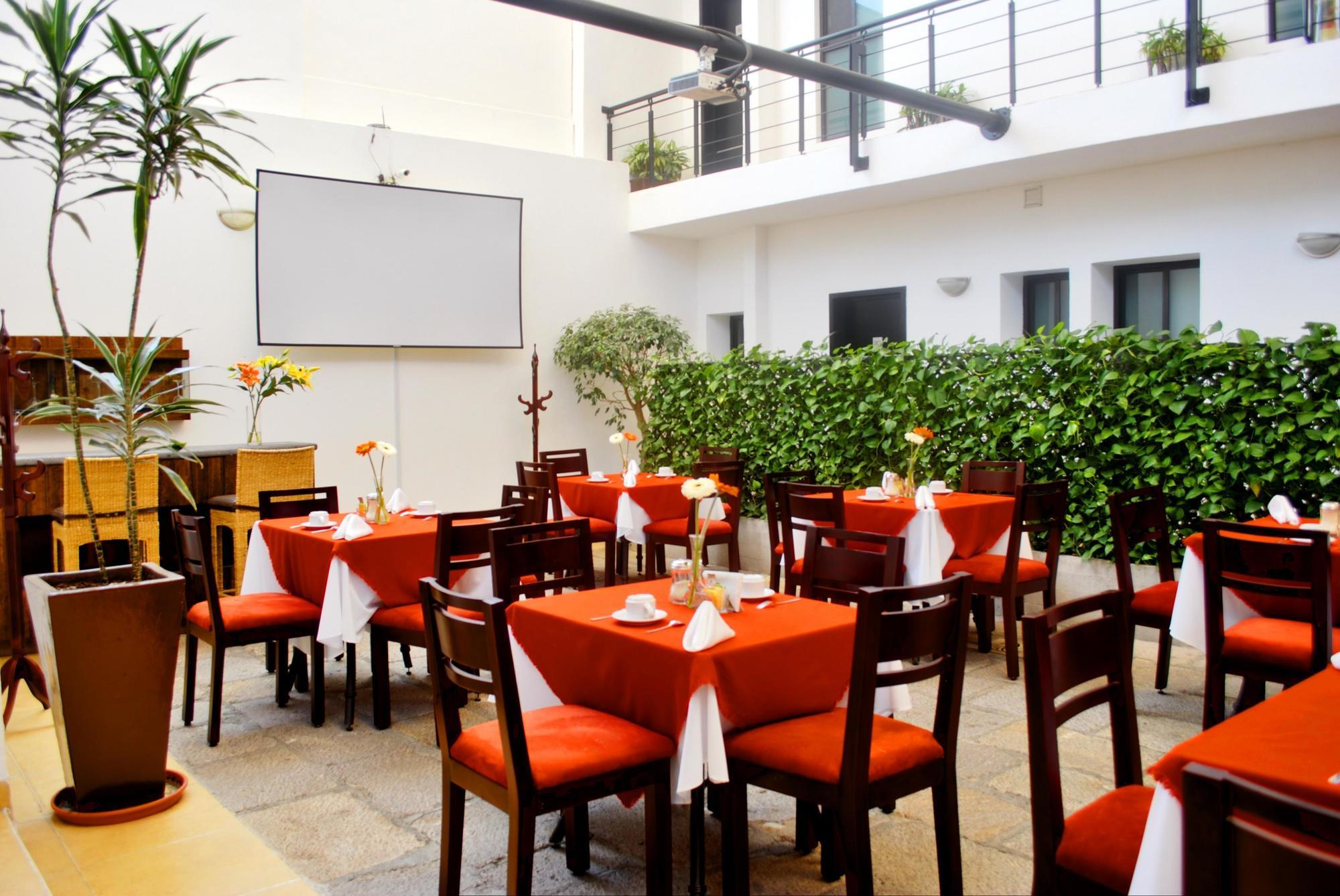 Hotel Real San Juan Morelia Buitenkant foto