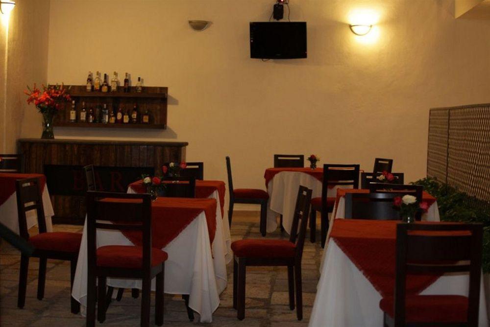 Hotel Real San Juan Morelia Buitenkant foto