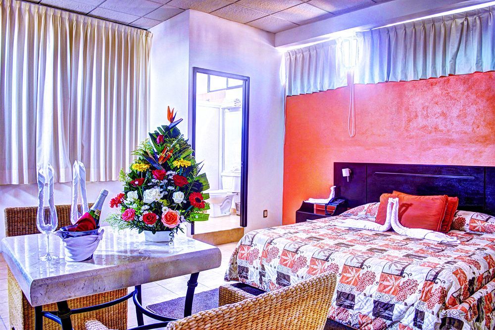 Hotel Real San Juan Morelia Buitenkant foto